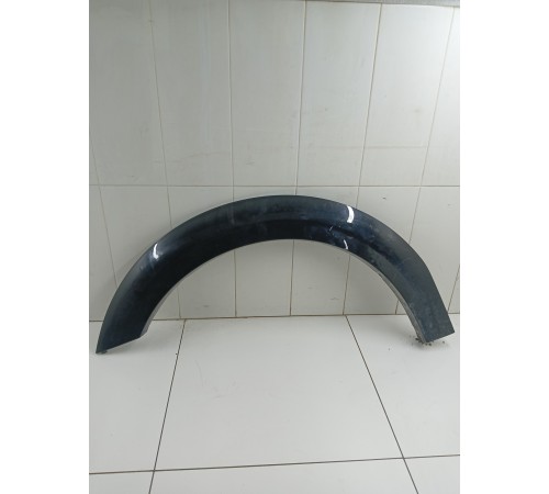 Накладка крыла передняя левая