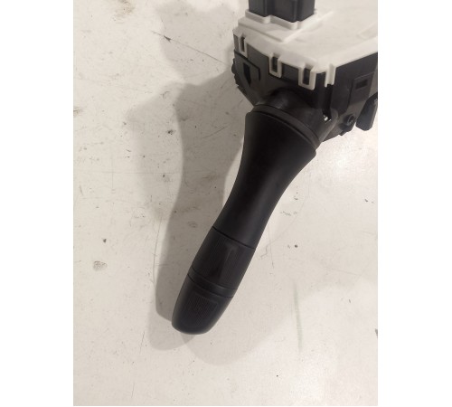 Подрулевой переключатель поворотов