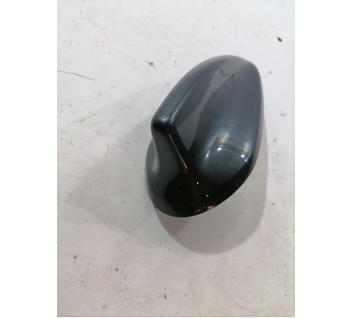 Антенна на крышу, плавник