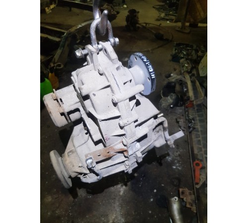 Раздаточная коробка (раздатка)