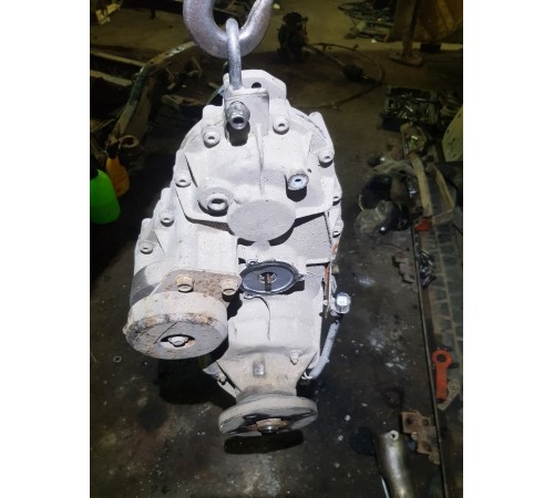 Раздаточная коробка (раздатка)