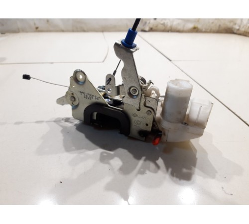 Замок двери (задний левый)