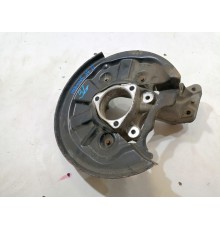 Кулак поворотный задний левый