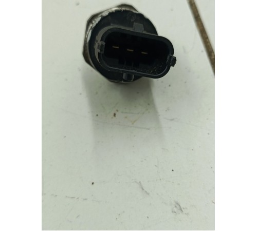 Датчик давления топлива в рампу