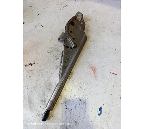 Рычаг стояночного тормоза