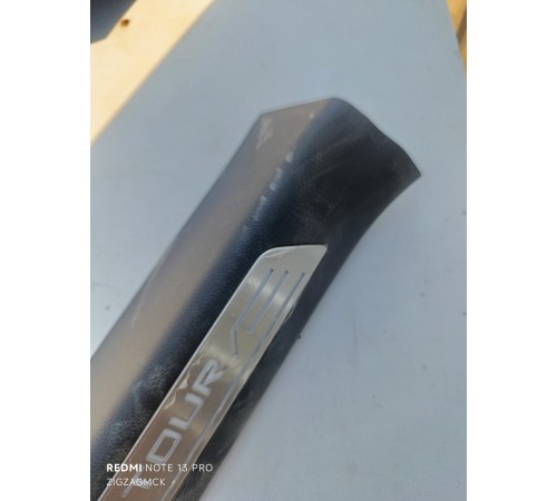 Накладка порога задняя правая внутренняя