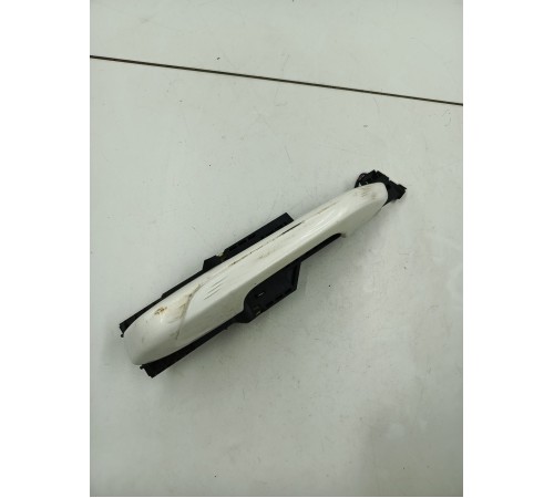 Ручка двери передняя левая внешняя