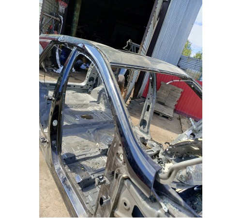 Стойка лобового стекла правая