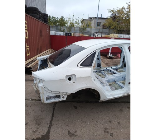 Крыло заднее правое