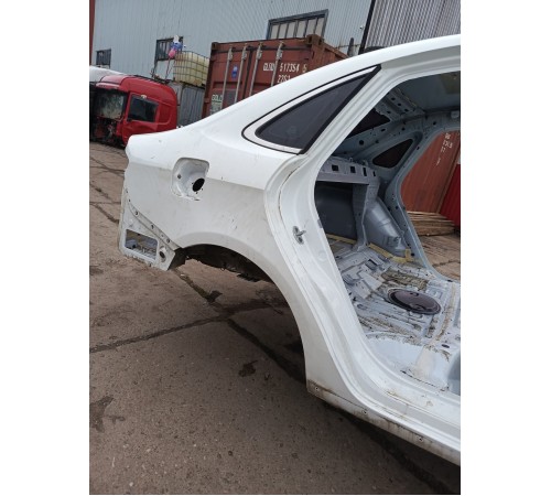 Крыло заднее правое