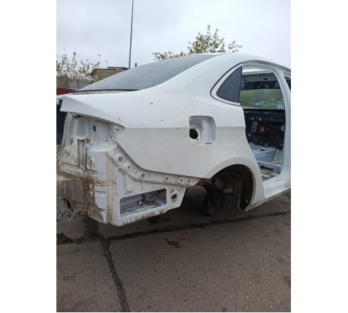 Крыло заднее правое