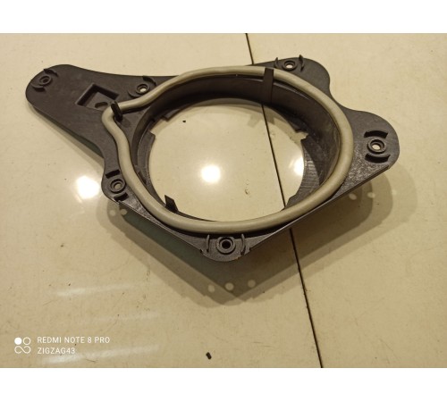 Кронштейн динамика двери (задний, левый)