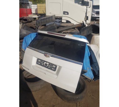 Крышка багажника в сборе