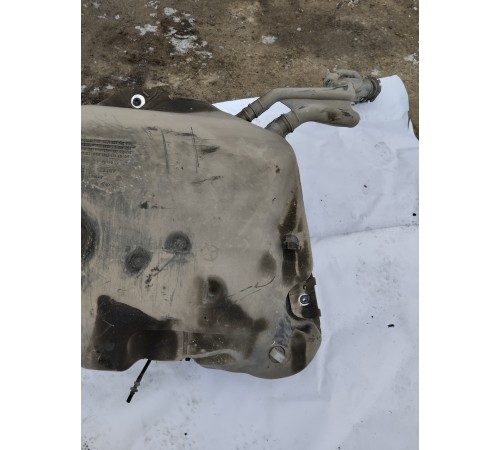 Бак топливный