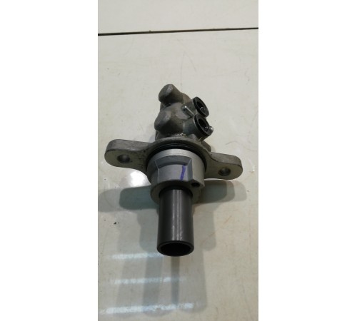 Главный тормозной цилиндр