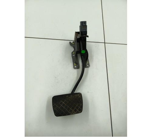 Педаль тормоза с датчиком стоп сигнала