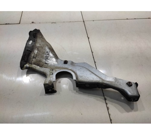 защита двигателя передняя правая