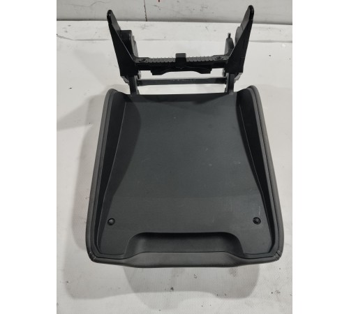 Подлокотник