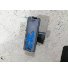 Плафон внутреннего освещения салона