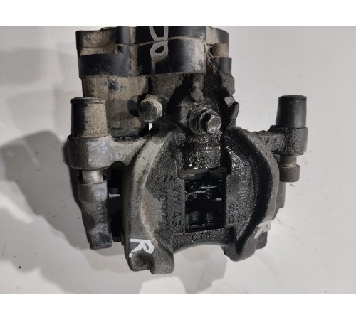 Суппорт(задний правый)