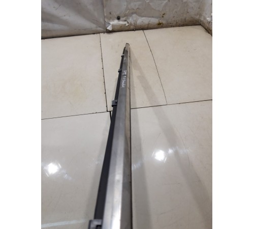 Накладка двери (задняя, левая)