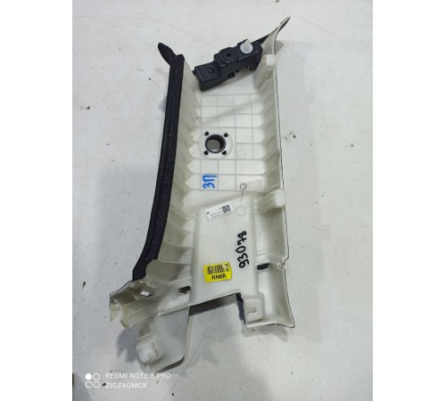 Обшивка стойки(задняя правая)