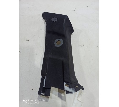 Обшивка стойки(задняя правая)