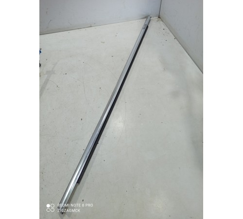 Уплотнитель стекла (задний правый наружный)