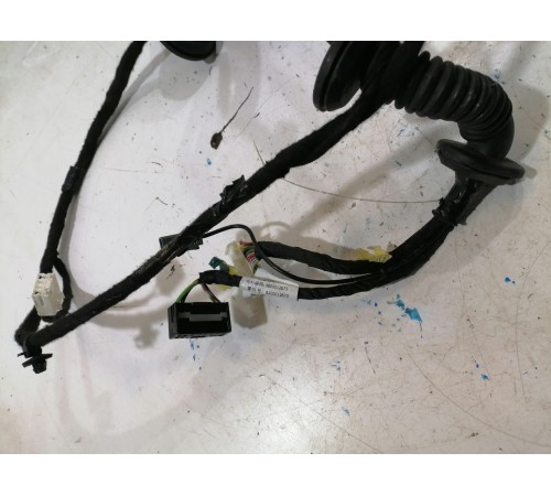 Электропроводка двери передняя правая