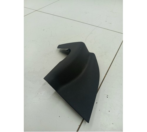 Обшивка багажника задняя левая