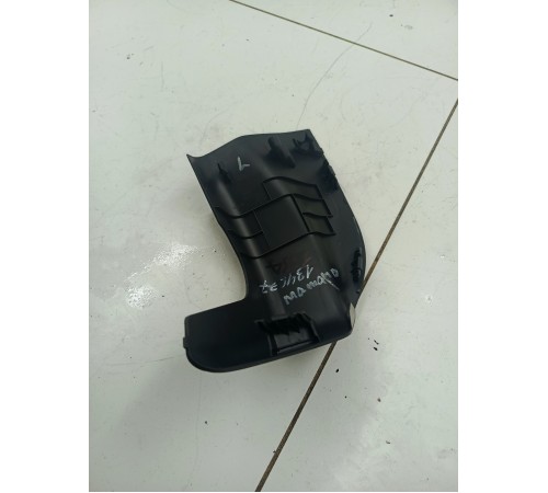 Обшивка багажника задняя левая