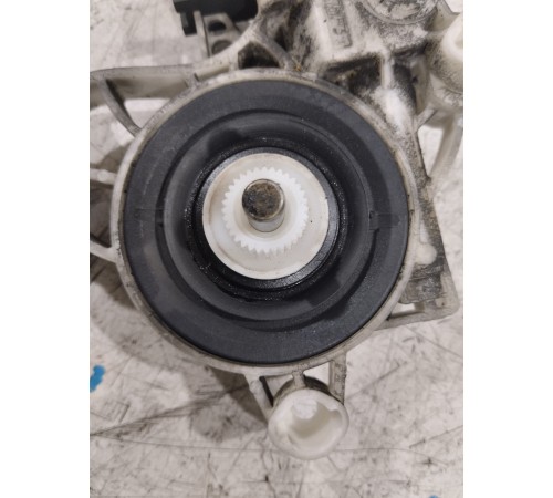 Моторчик стеклоподъемника передний левый