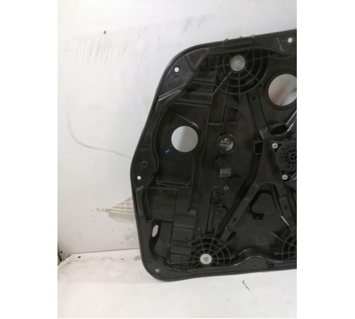 Стеклоподъемник передний правый с моторчиком