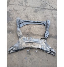 Балка подвески передняя (подрамник)