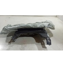 Подушка безопасности водителя нижняя