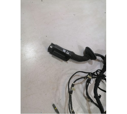 Электропроводка двери передняя правая