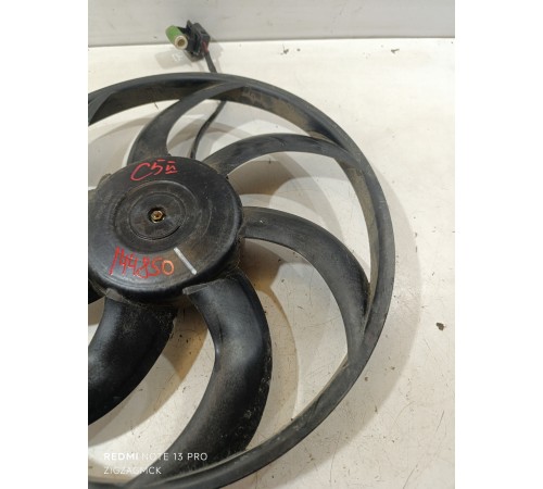 Вентилятор охлаждения двигателя