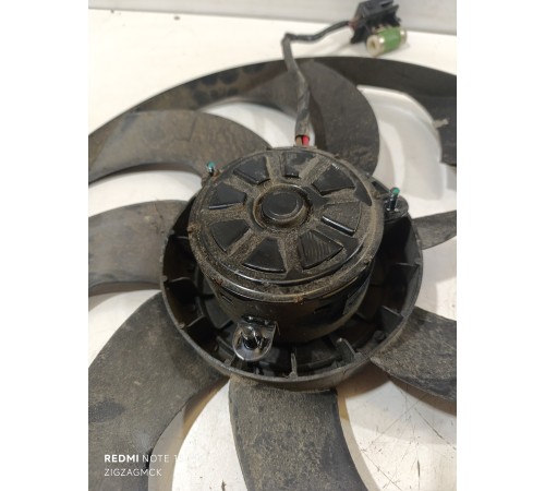 Вентилятор охлаждения двигателя
