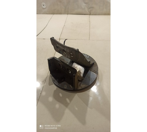 Кронштейн(крепление) пневморессоры задний правый