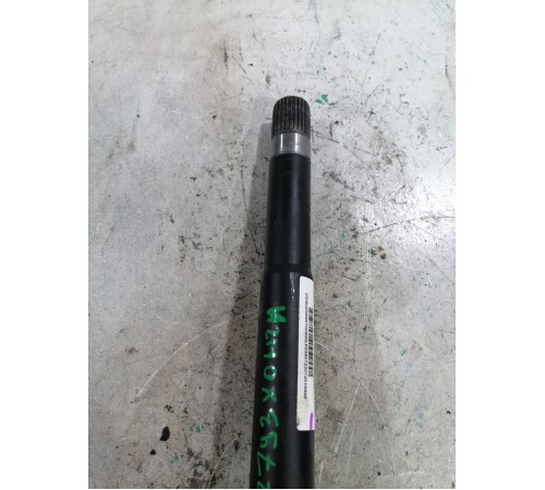 Промежуточный вал правого привода