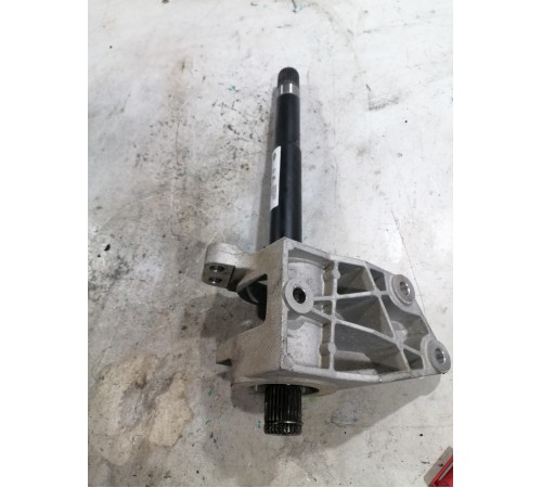 Промежуточный вал правого привода