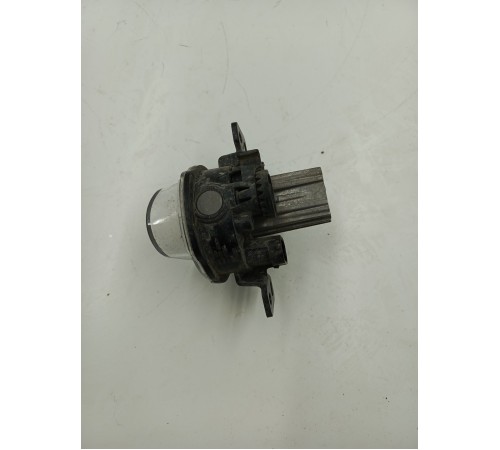 Фара противотуманная левая