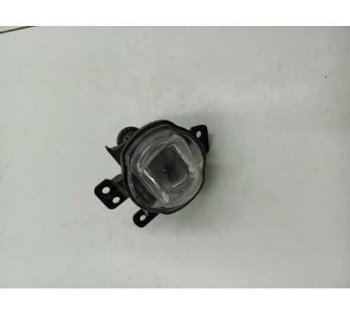 Фара противотуманная левая