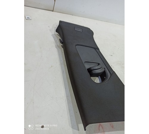 Обшивка центральной стойки(левая верхняя)