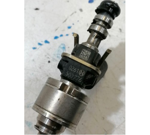 Топливная форсунка