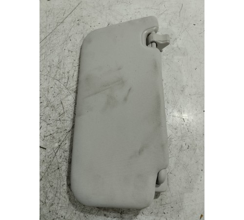 Козырек солнцезащитный левый