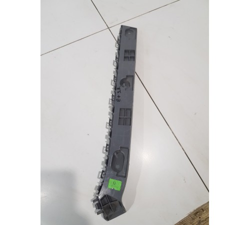 Кронштейн бампера задний правый