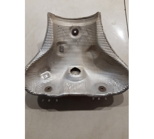 Теплоизоляционный экран катализатора