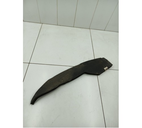 Пыльник крыла передний правый