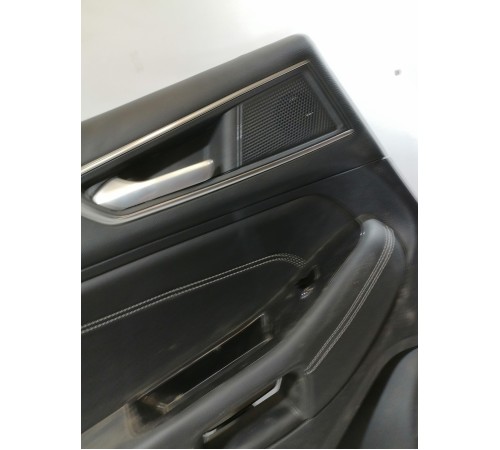 Обшивка двери задняя левая